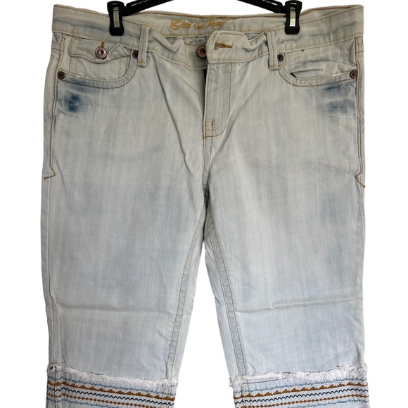 NWT Old Navy Women’s Capris Size 14 White Wash Denim - Picture 1 of 6